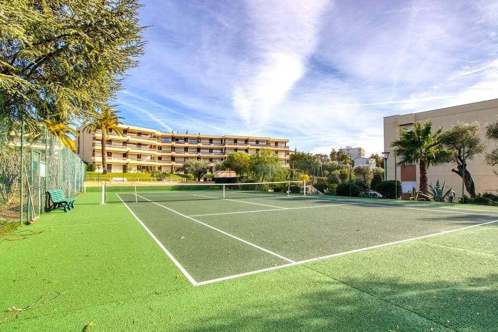 Foto 13 von 15: Antibes 4 people - Swimming pool and Tennis - Garage