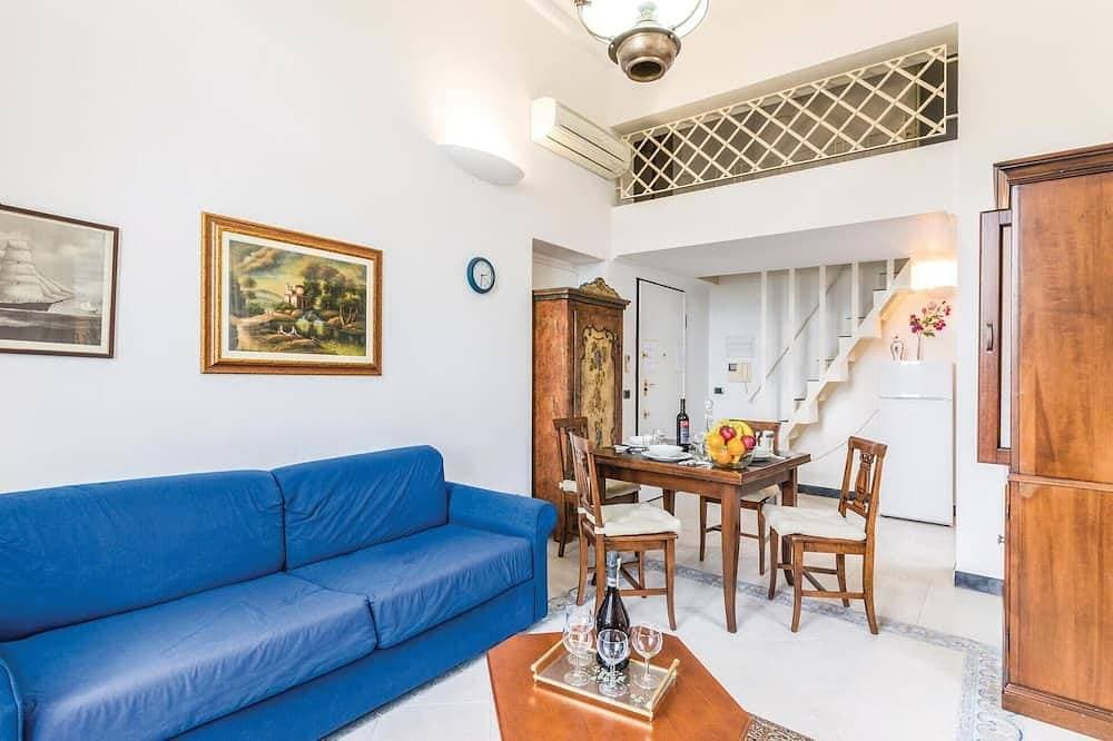 Foto 11 von 22: Beach front apartment in Rapallo Ge with swimming pool
