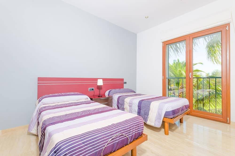 Foto 2 von 30: Can Bou – Villa mit Privatpool am Stadtrand von Ses Salines und nur 4 km vom Strand entf