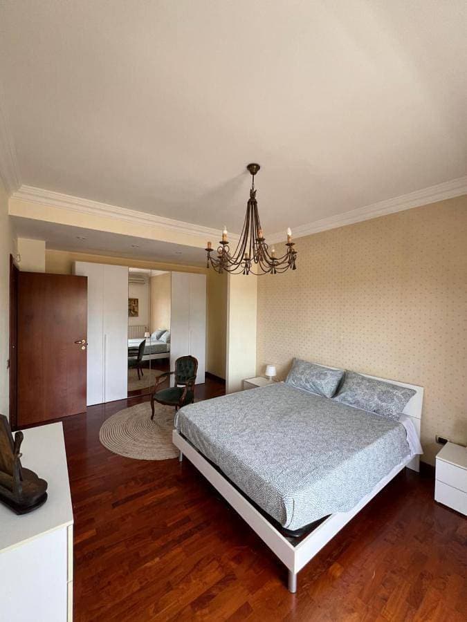 Foto 2 von 10: Large Double Room