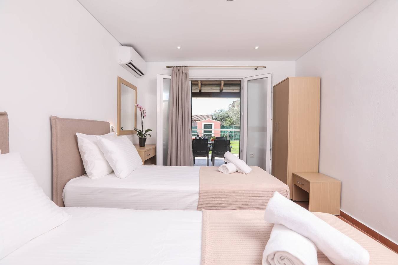 Foto 12 von 33: Ferienwohnung für 4 Personen mit Garten