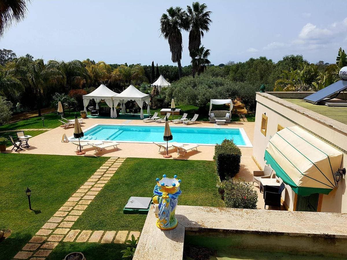 Villa Sogno Charme E Relax 1
