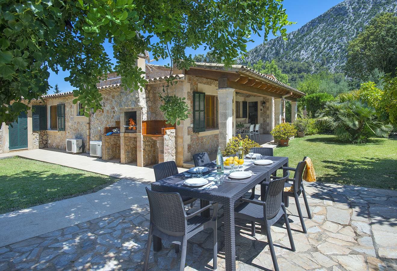 Foto 8 von 36: Finca Pau - Bergblick Und Natur