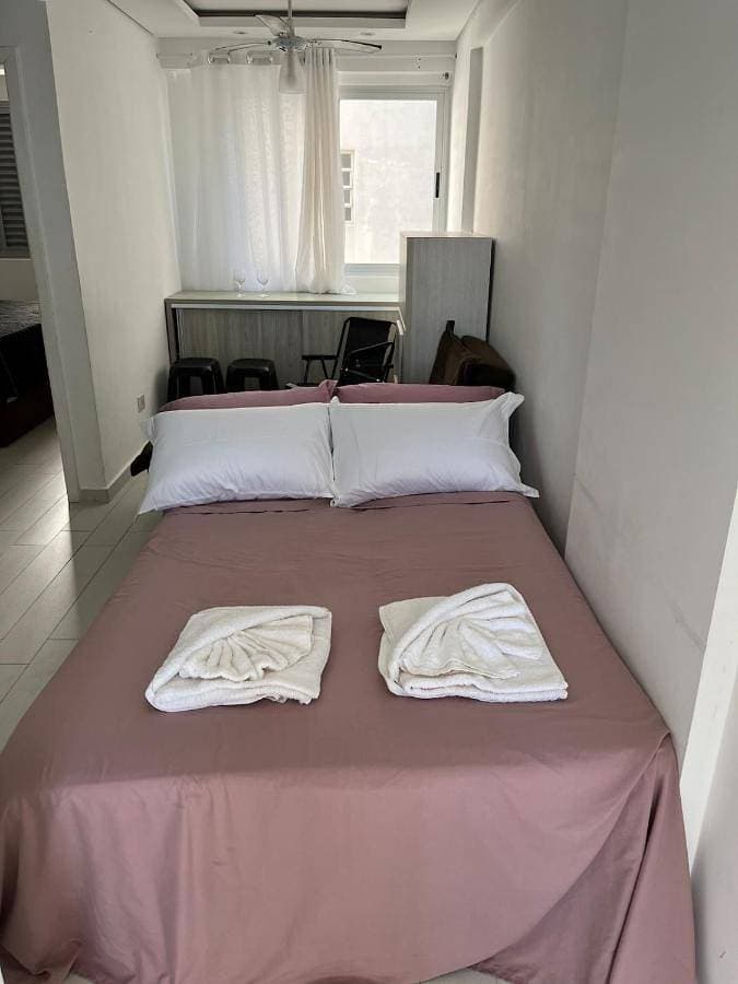 Foto 4 von 28: One-Bedroom Apartment