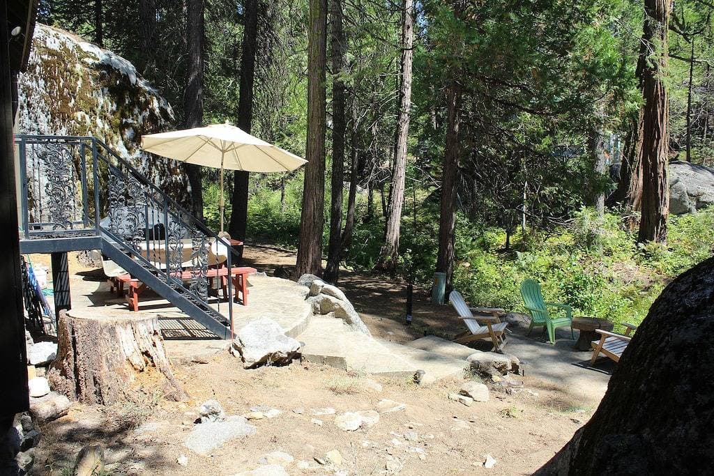 Foto 9 von 21: Adorable Mountain Getaway
