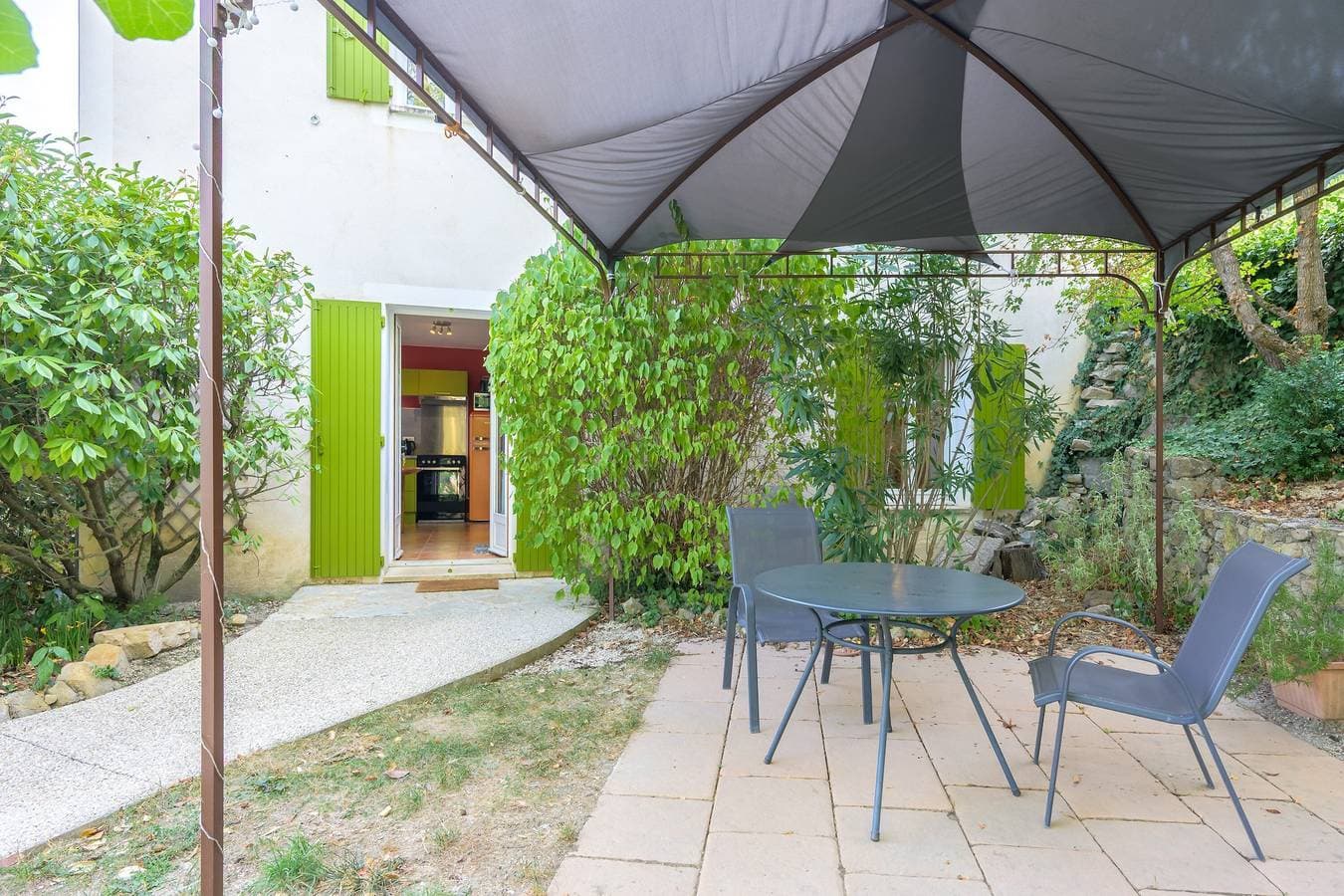 Foto 13 von 20: Gîte de Maric: Zwischen Olivenbäumen mit Pool, traumhafte Aussicht