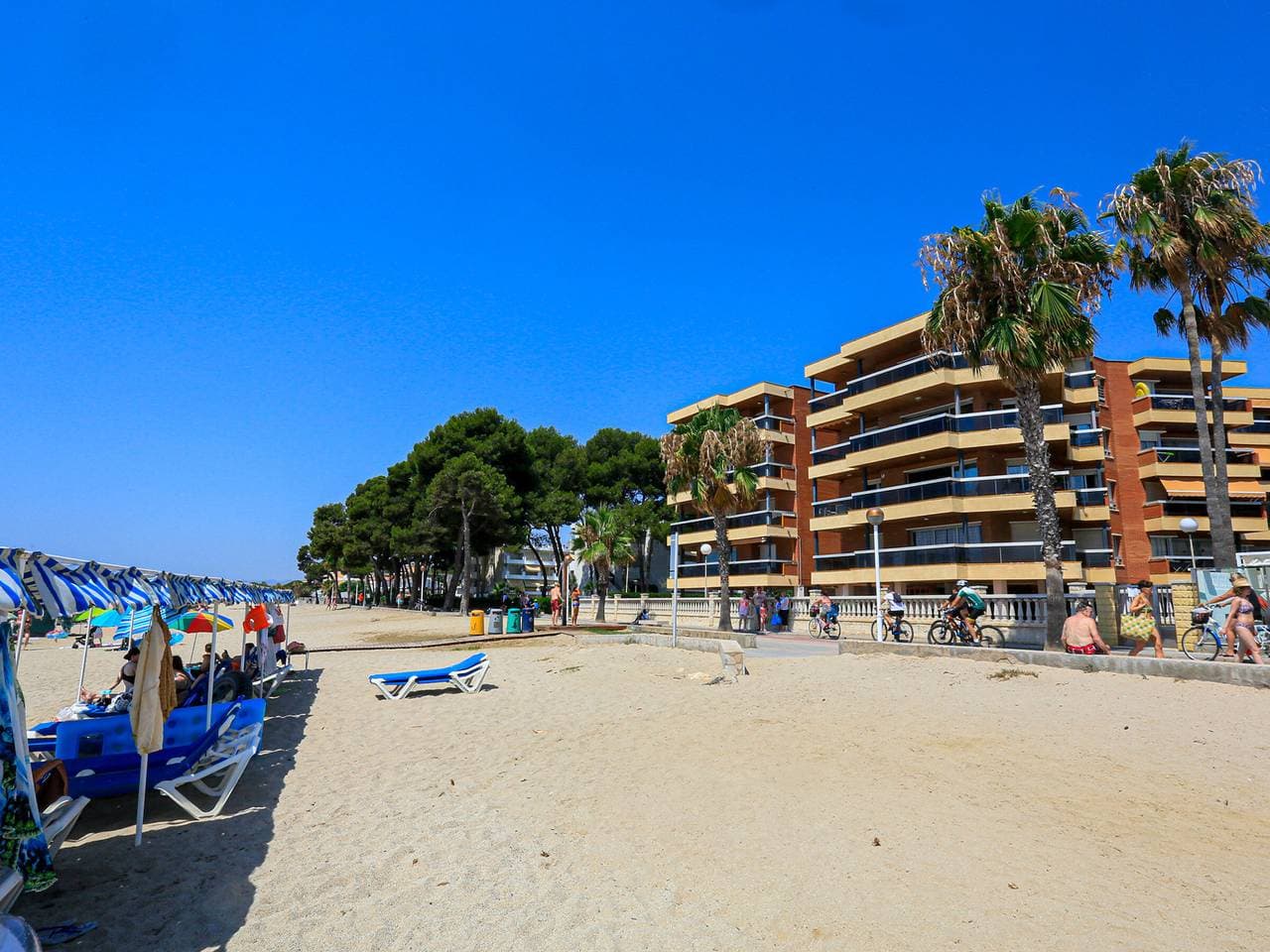 Foto 4 von 35: Wohnung am Meer in Cambrils mit Terrasse