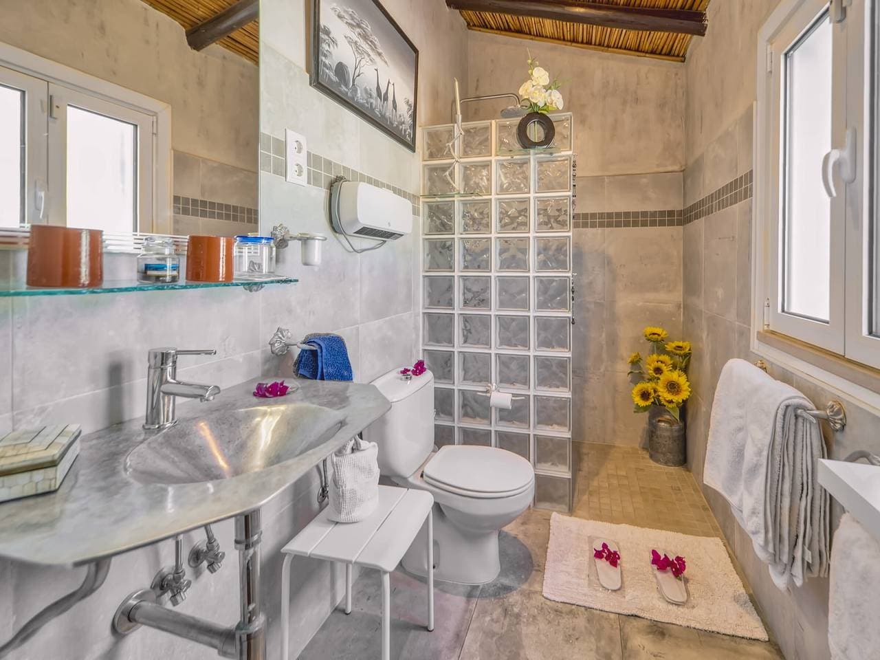 Foto 5 von 36: Haus mit privatem Pool und Klimaanlage - 6 Pers.