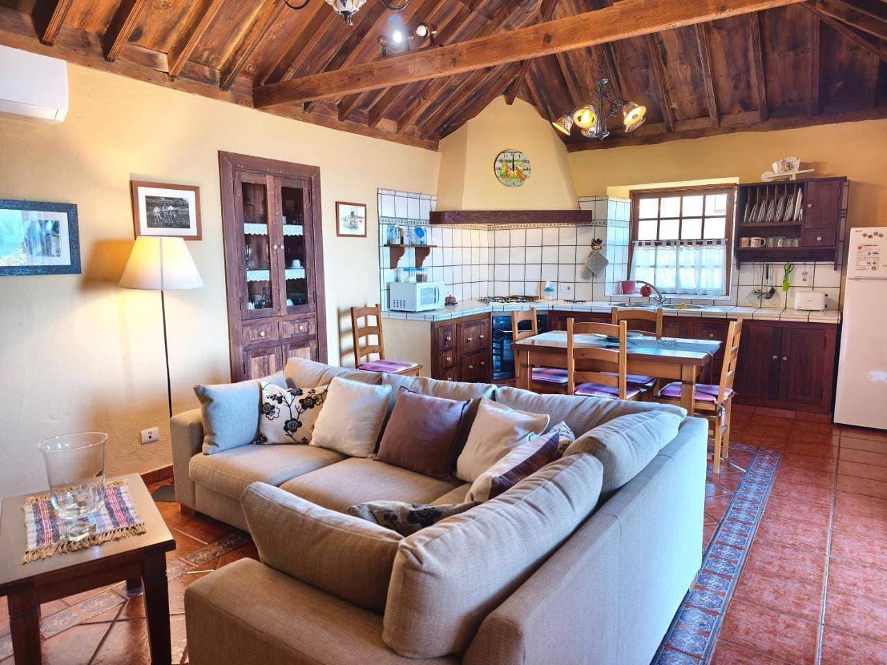 Foto 6 von 18: Two-Bedroom Holiday Home