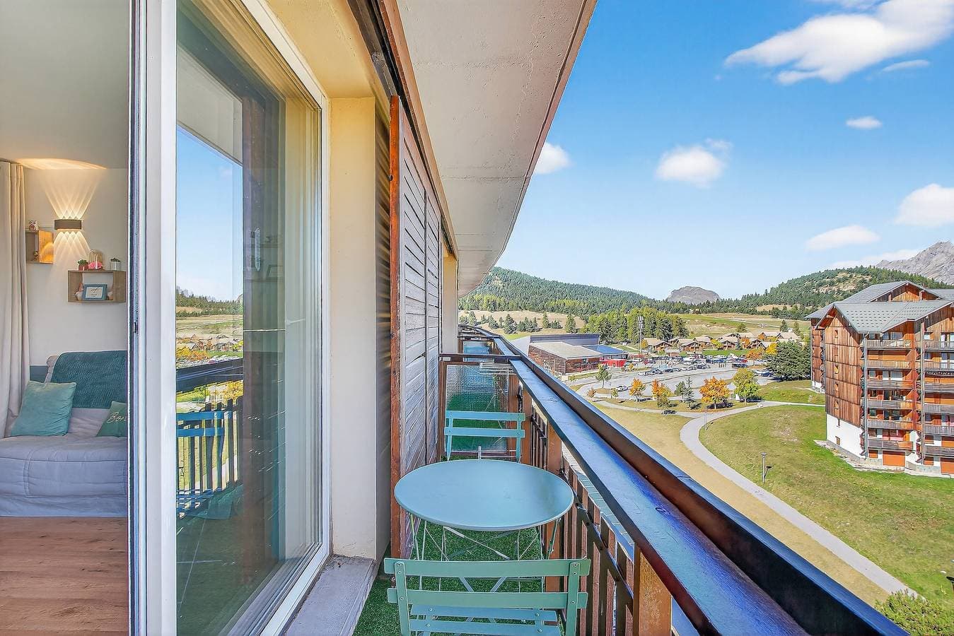 Foto 4 von 30: Studio „Le 27“ mit Bergblick, Balkon & WLAN – 4 Schlafplätze, 2 weitere gegen Aufpreis