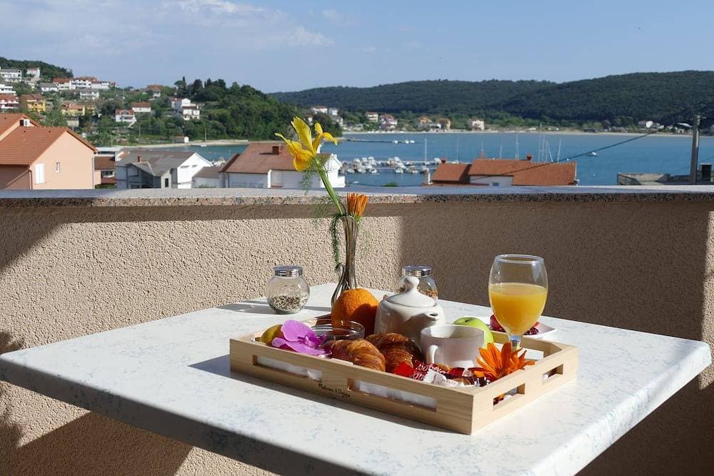 Foto 12 von 14: Studio Appartement mit Terrasse und Meerblick Kampor, Rab