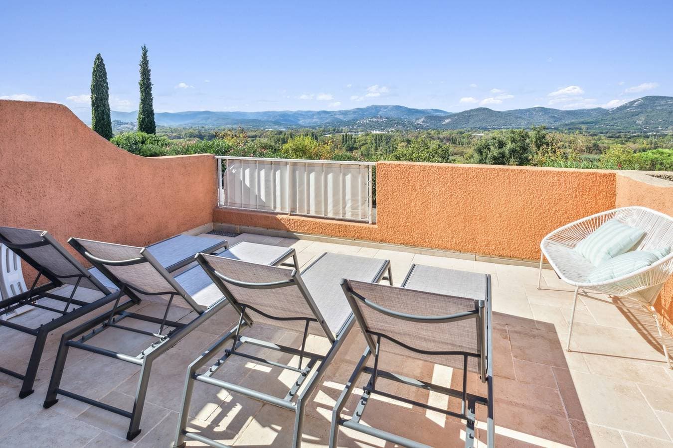 Foto 7 von 22: Ferienhaus für 4 Personen mit Pool