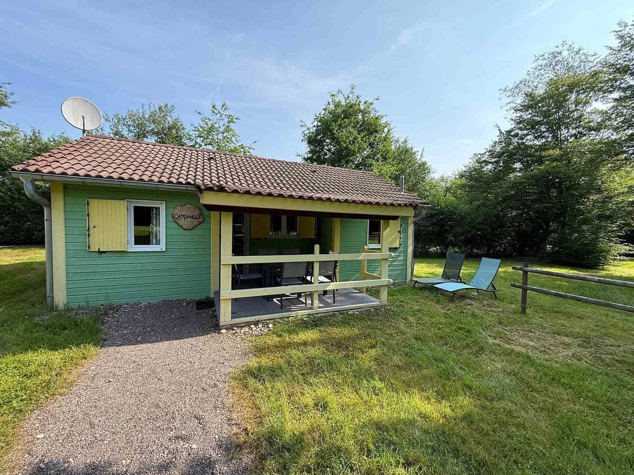 Chalet Campanules 37 - Natur, Wandern & Familie 1
