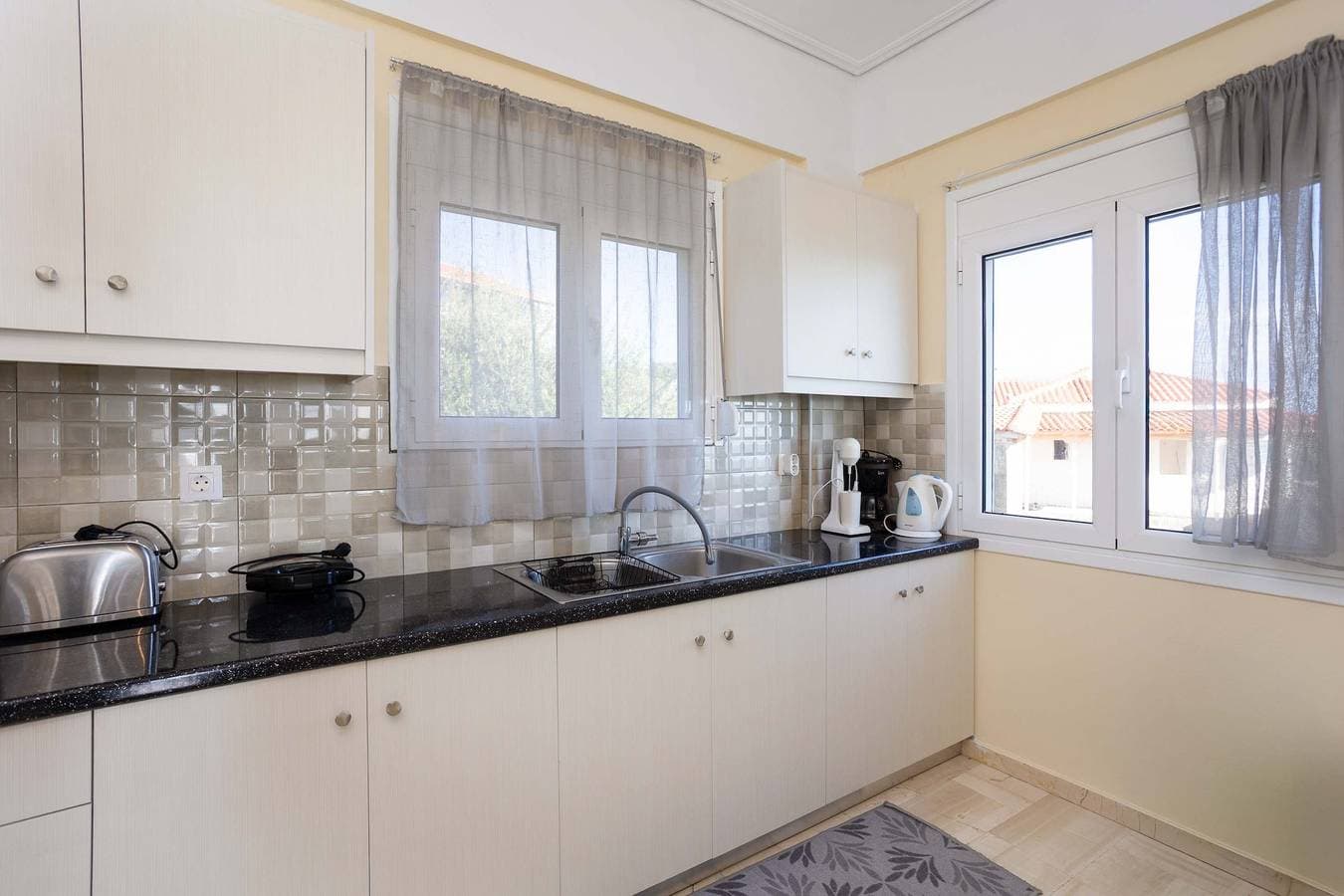 Foto 10 von 26: Ferienwohnung für 5 Personen mit Garten