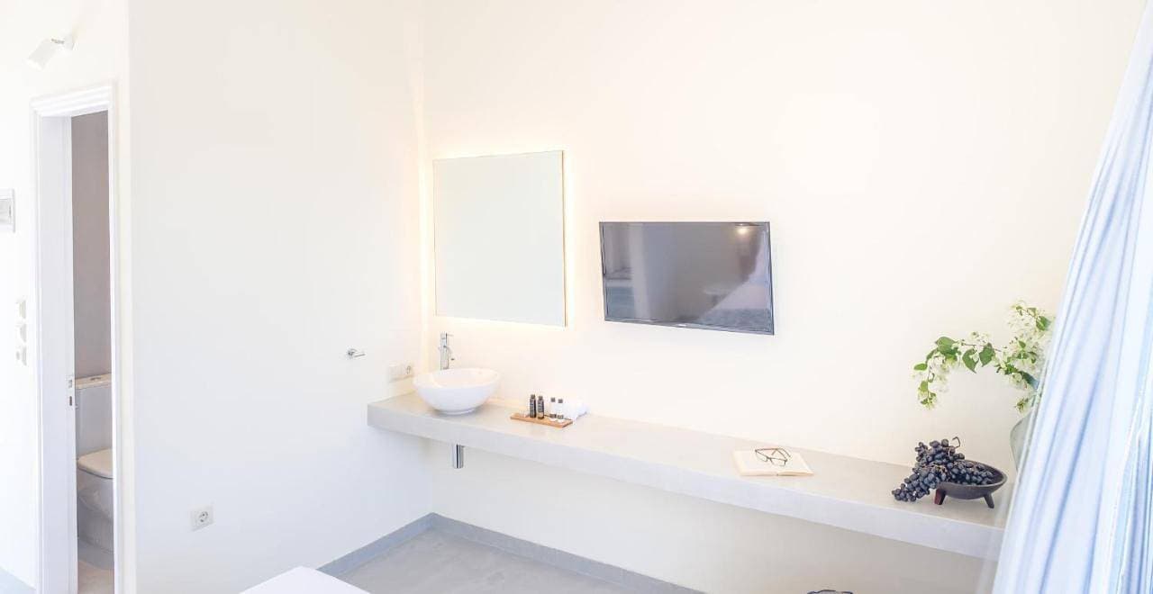 Foto 11 von 21: Double Room with Balcony and Sea View