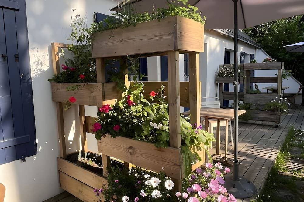 Foto 10 von 30: Bed & Breakfast 'Chambre 2 Coté Port' mit privater Terrasse, Garten & WLAN