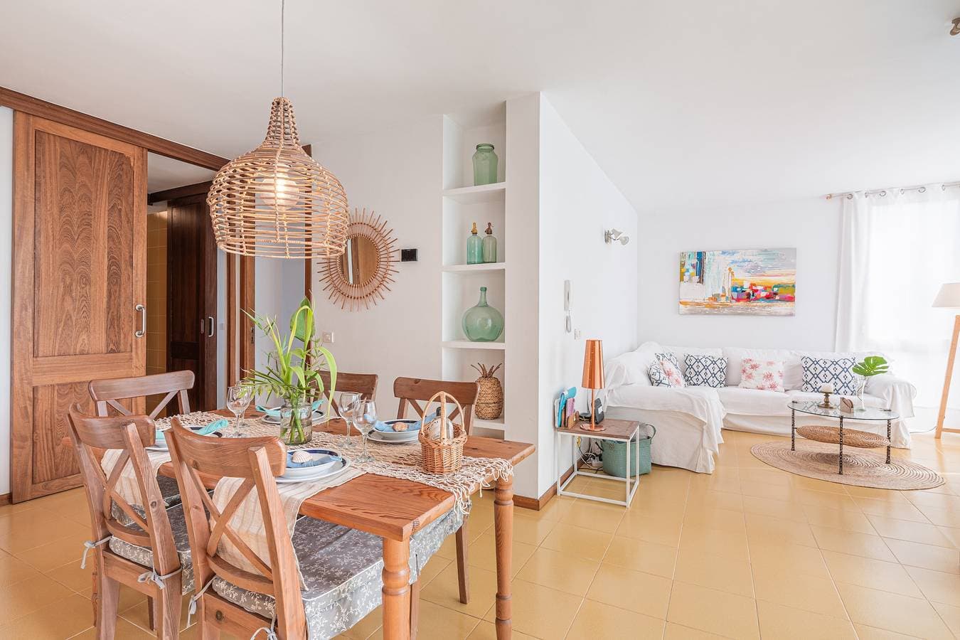 Foto 6 von 20: „Apartamento Mirella“ mit Pool, Balkon und WLAN