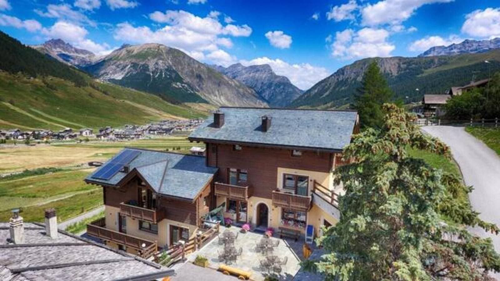 Foto 9 von 12: Wohnung Mont dala Nef - Baita Cusini mit Bergblick, Spa-Bereich & WLAN