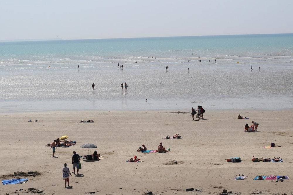 Foto 12 von 15: Charmantes Bungalow in St-Pair-sur-Mer, nahe dem Strand