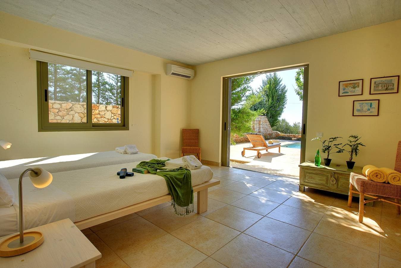 Foto 10 von 19: Villa 'Porfyra Ideales Resort' mit Meerblick, WLAN und Klimaanlage