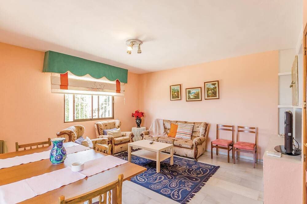 Foto 9 von 23: Nice apartment in Malaga with swimming pool