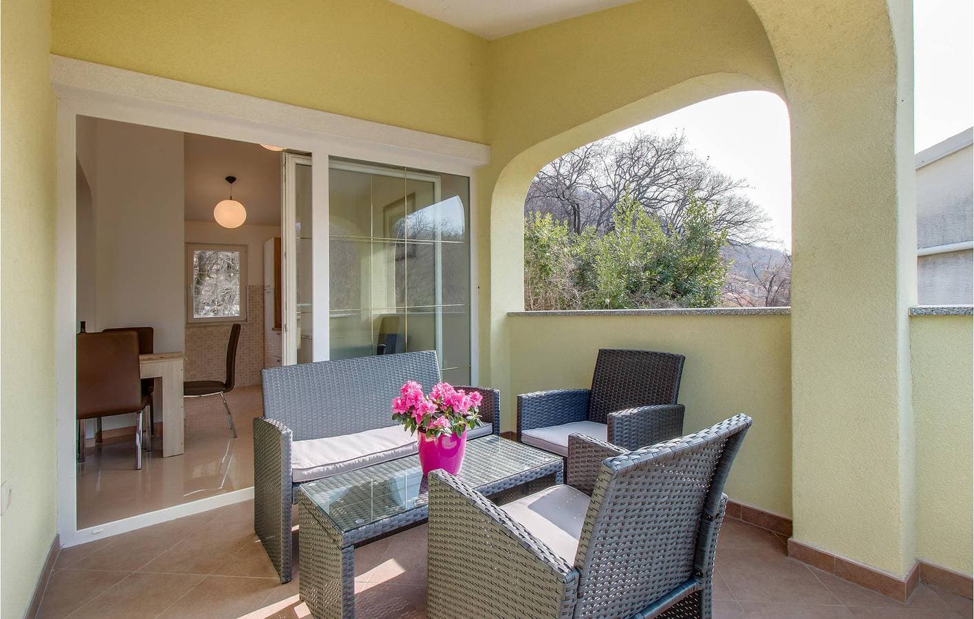 Foto 11 von 29: Gemütliche Ferienwohnung mit Terrasse, 400 m zur Küste, WLAN und Parkplatz