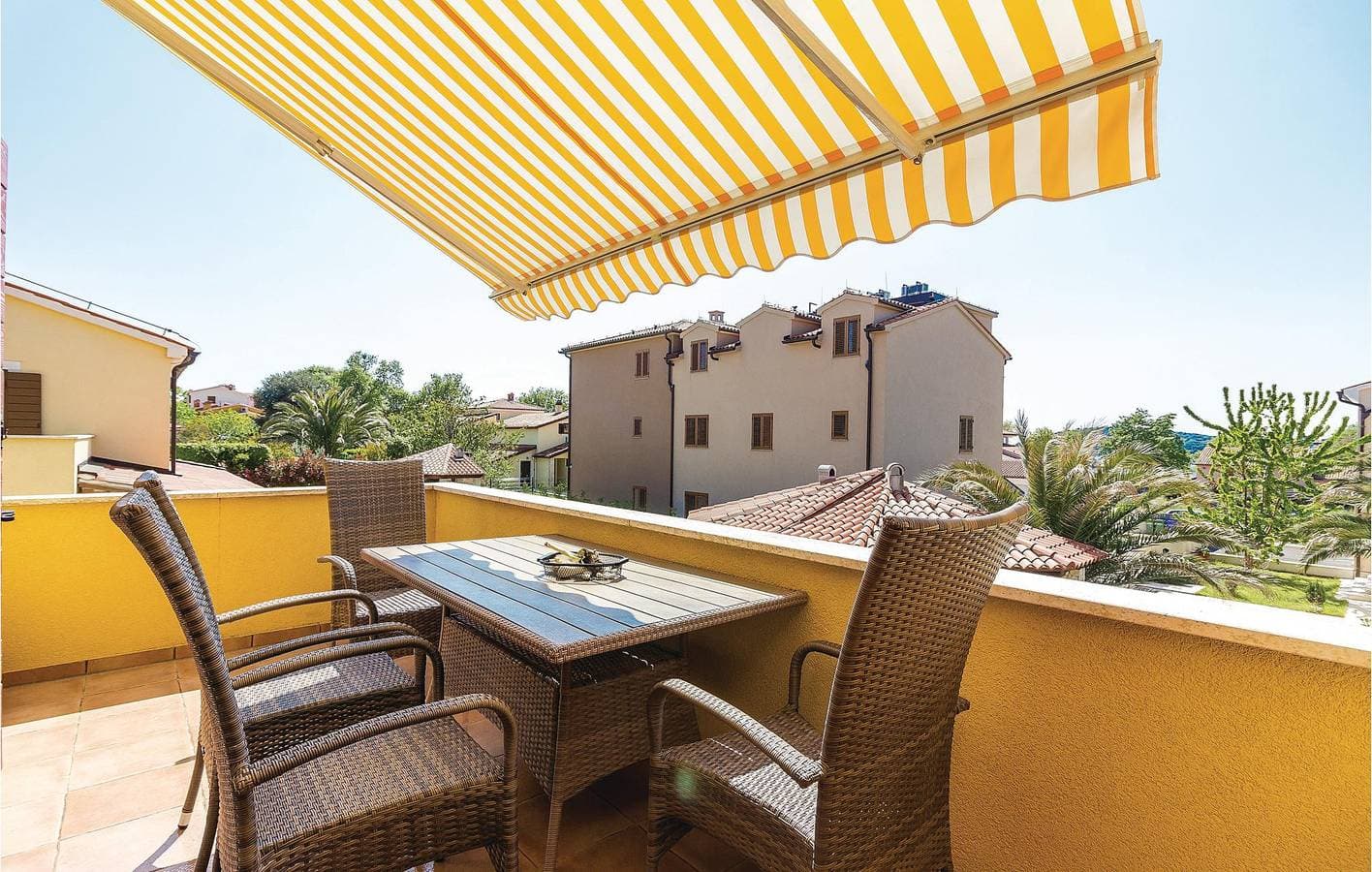 Foto 10 von 24: Charmante 61 m² große Wohnung mit Pool und Terrasse, 1,5 km vom FKK-Strand entfernt