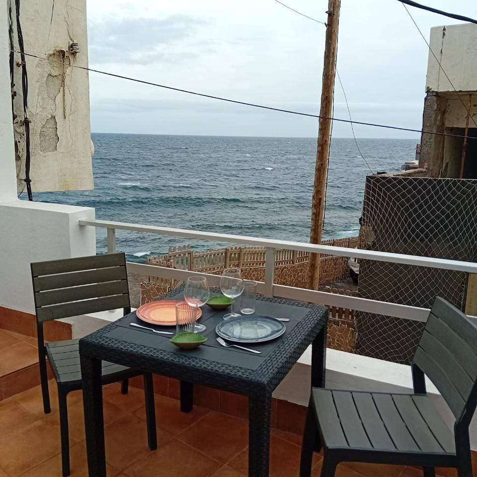 Foto 11 von 43: One-Bedroom Apartment with Sea View and Terrace
