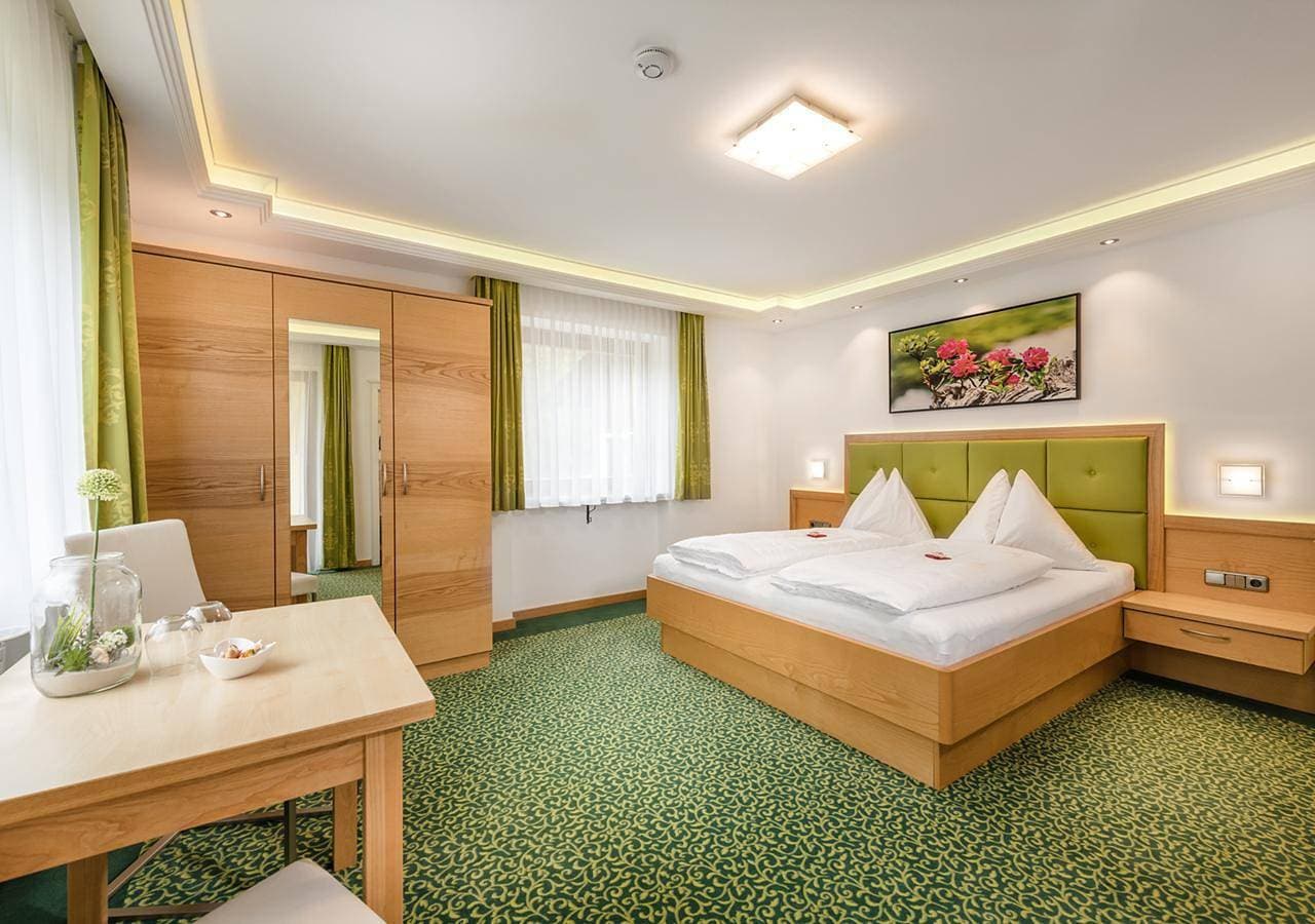 Foto 6 von 38: Doppelzimmer mit Balkon