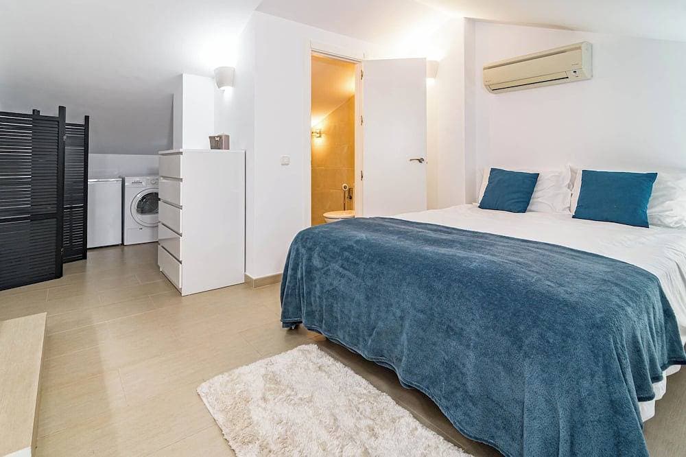 Foto 5 von 30: Luxury and spacious 3-bed Penthouse apartment in fabulous Gualdalmansa