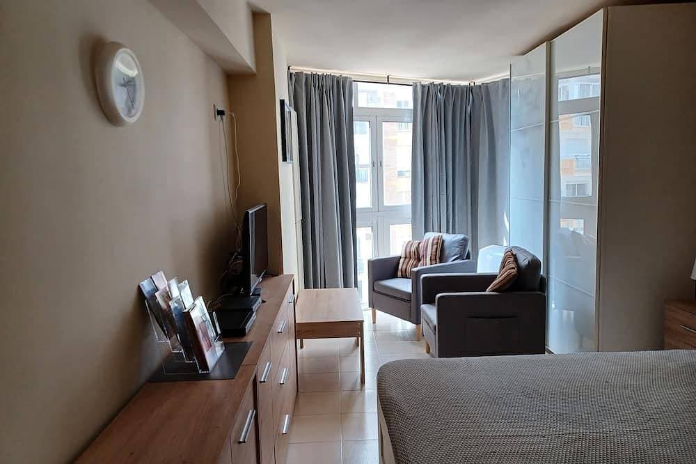 Foto 3 von 21: Modernisierte Studio-Apartment, 2 Personen. Zentral und nah an allem.