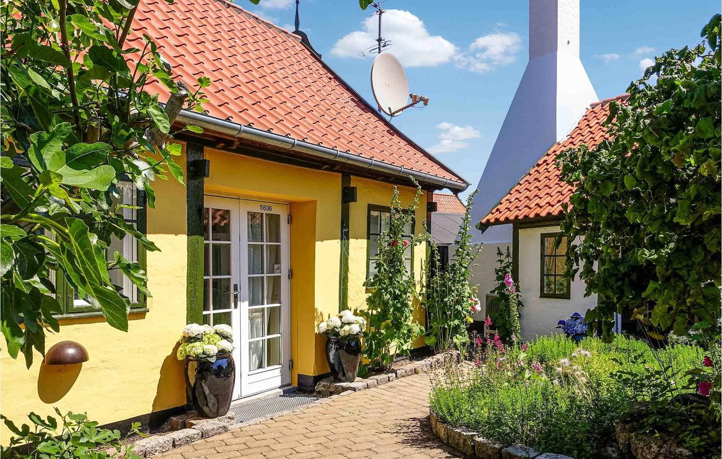 Foto 8 von 29: Ferienhaus für 4 Personen mit Terrasse