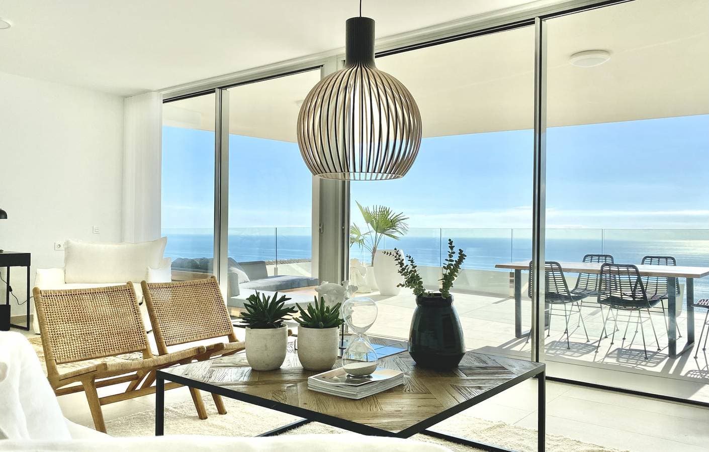 Stupa Hills - Superb Luxury Apartment Sea Views 1