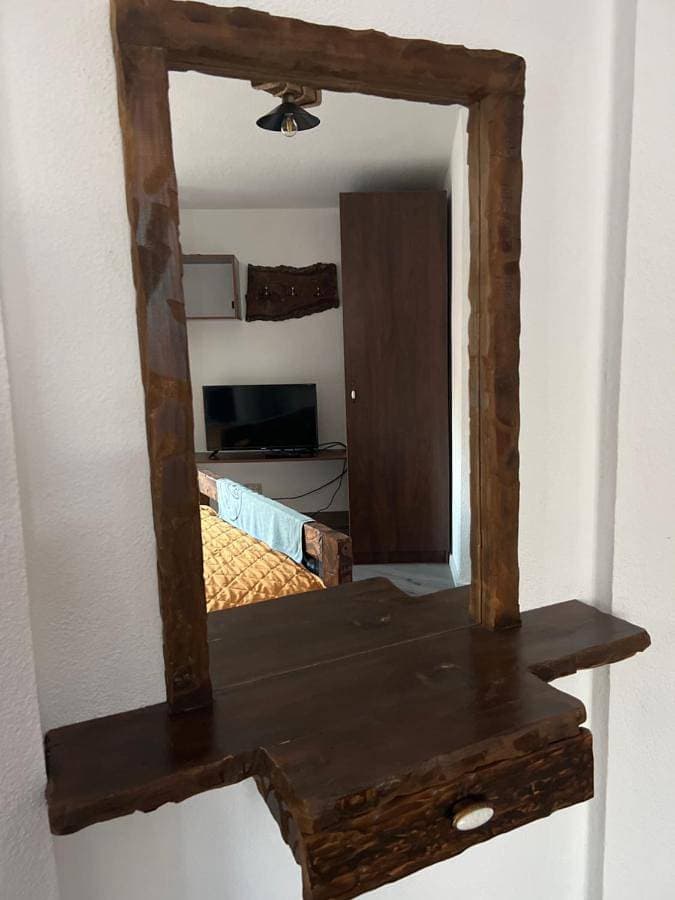 Foto 4 von 9: Double Room with Private Bathroom
