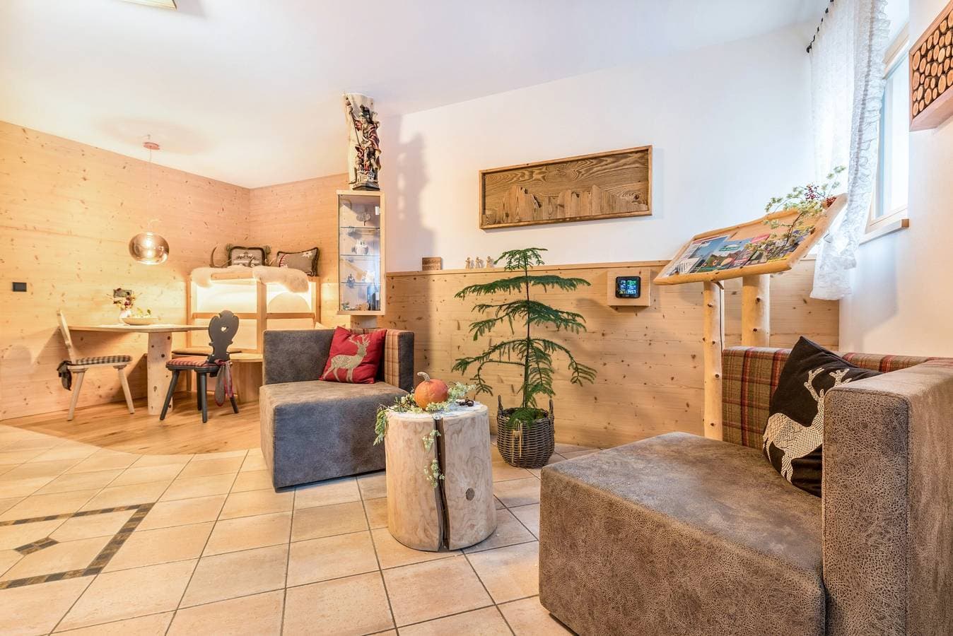 Foto 8 von 29: Ferienwohnung ''Hatzes App Raschötz'' mit Bergblick, Balkon und WLAN