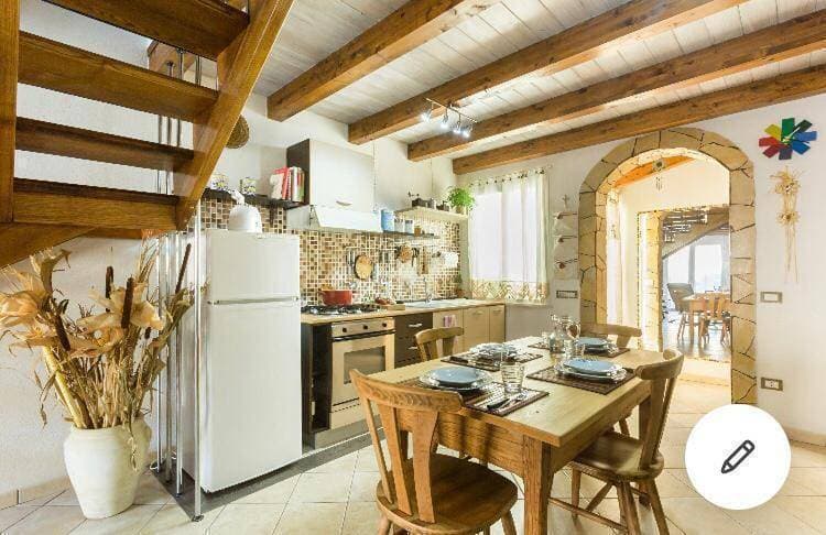 Giorgio House 1