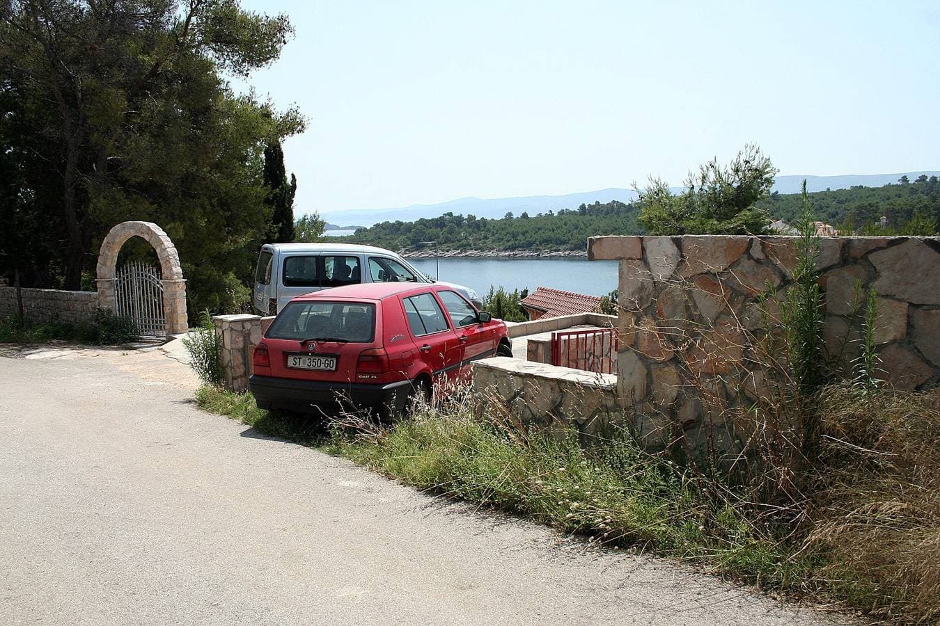 Foto 10 von 19: 2-Zimmer-Ferienwohnung am Strand Basina, Hvar A-4599-f