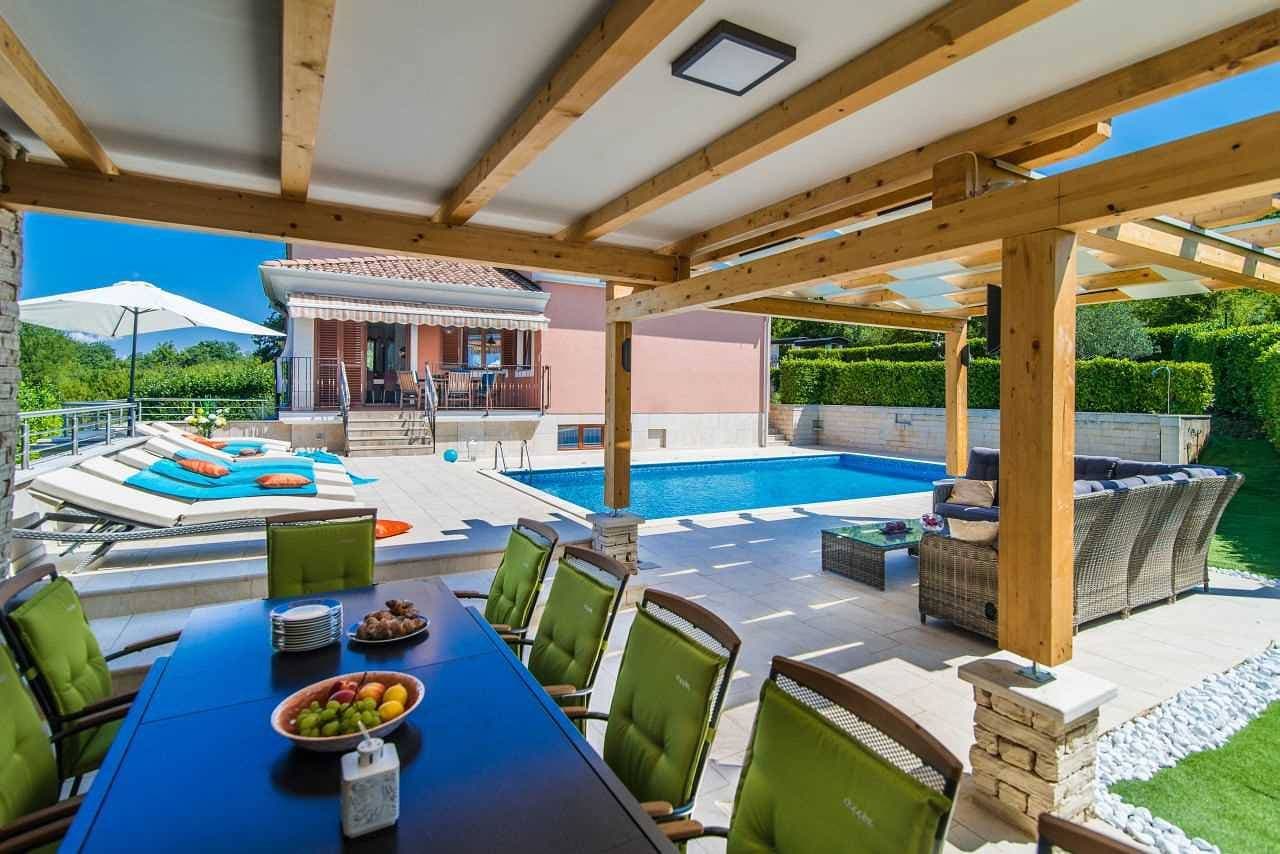 Villa Maklavun 1