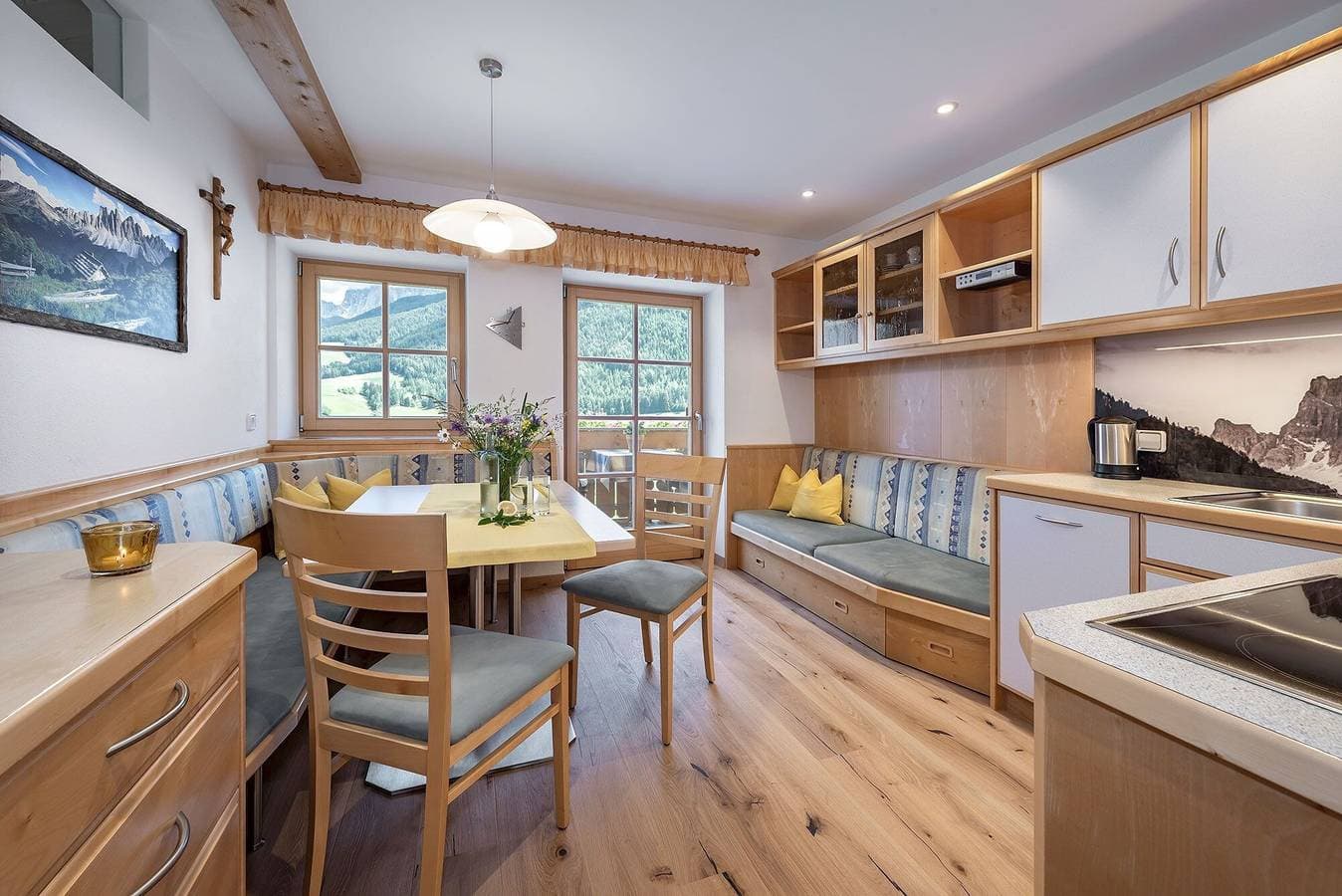 Foto 10 von 34: 'Bergblick - Ferienwohnung Fichte' mit Bergblick