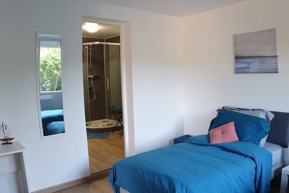 Foto 3 von 20: The Maison en Feuilles: a charming retreat with garden, terrace, perfect for 2