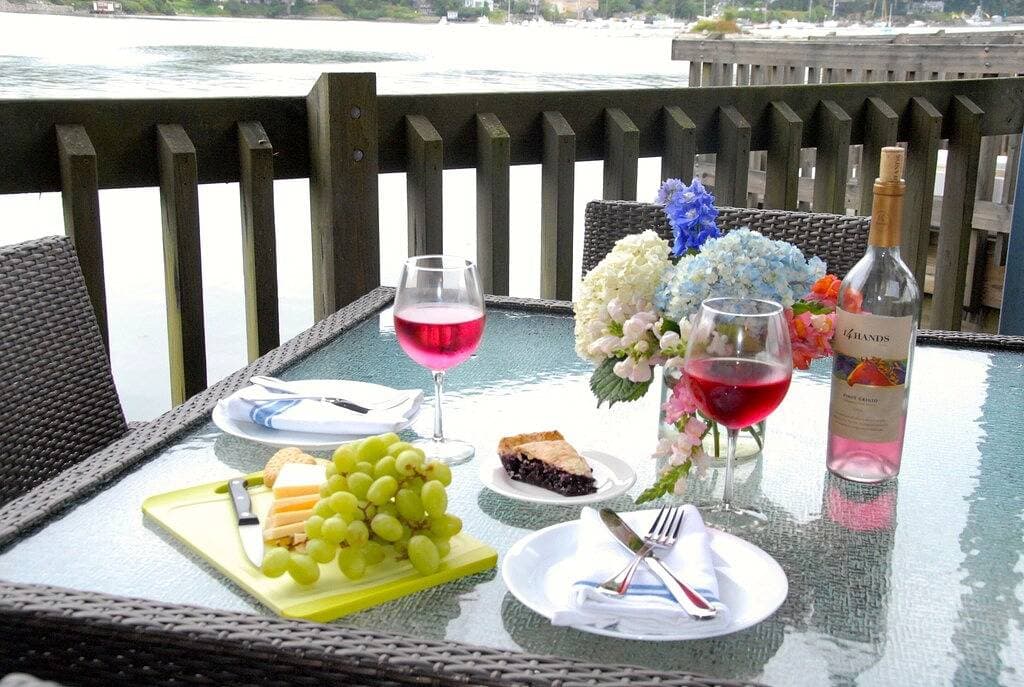 Einzigartige Marina Side Condo mit toller Aussicht und lustiger Atmosphäre! 1