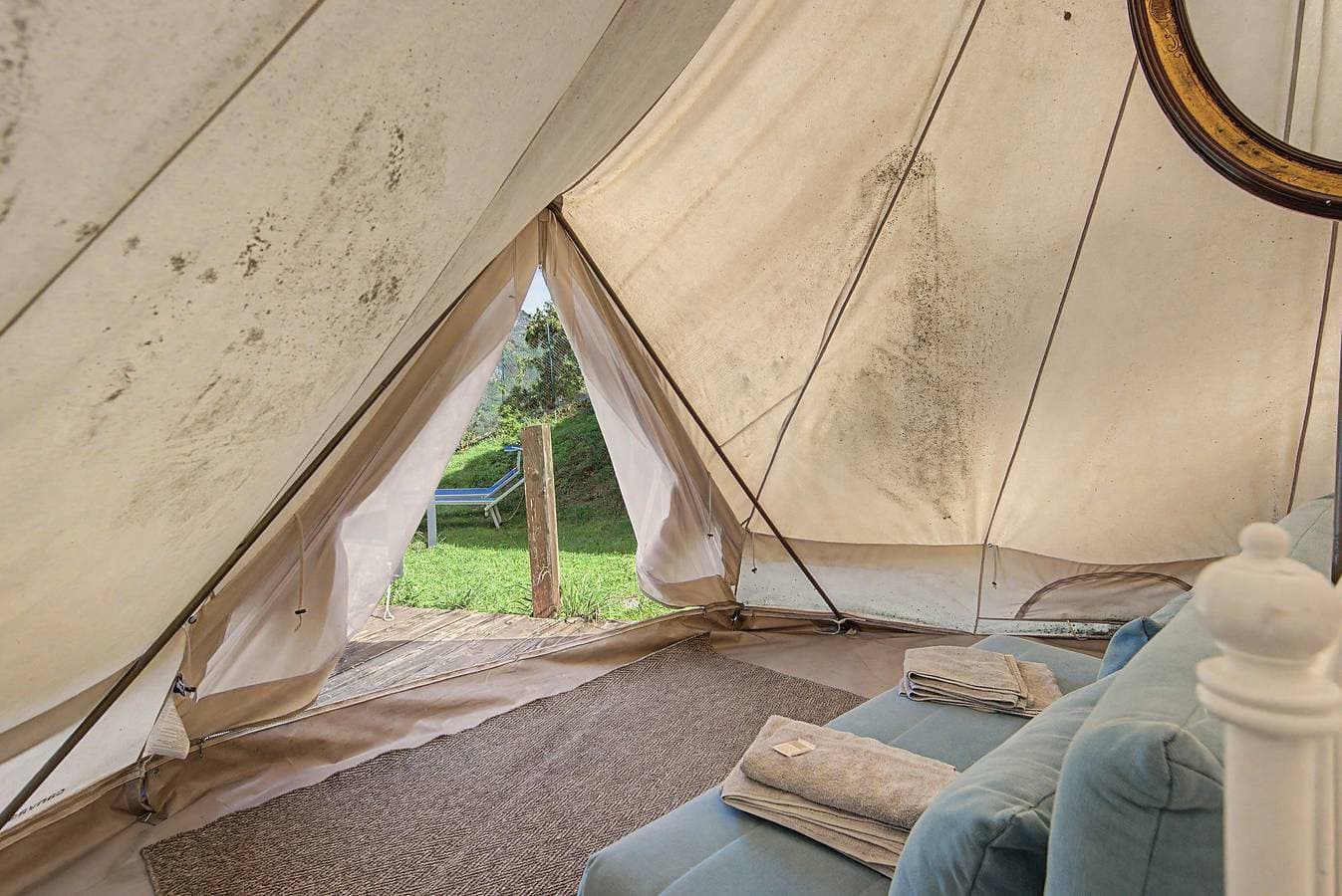 Foto 3 von 25: „Glamping C Selva Tenda Ciliegio“ mit BBQ und Gemeinschaftspool