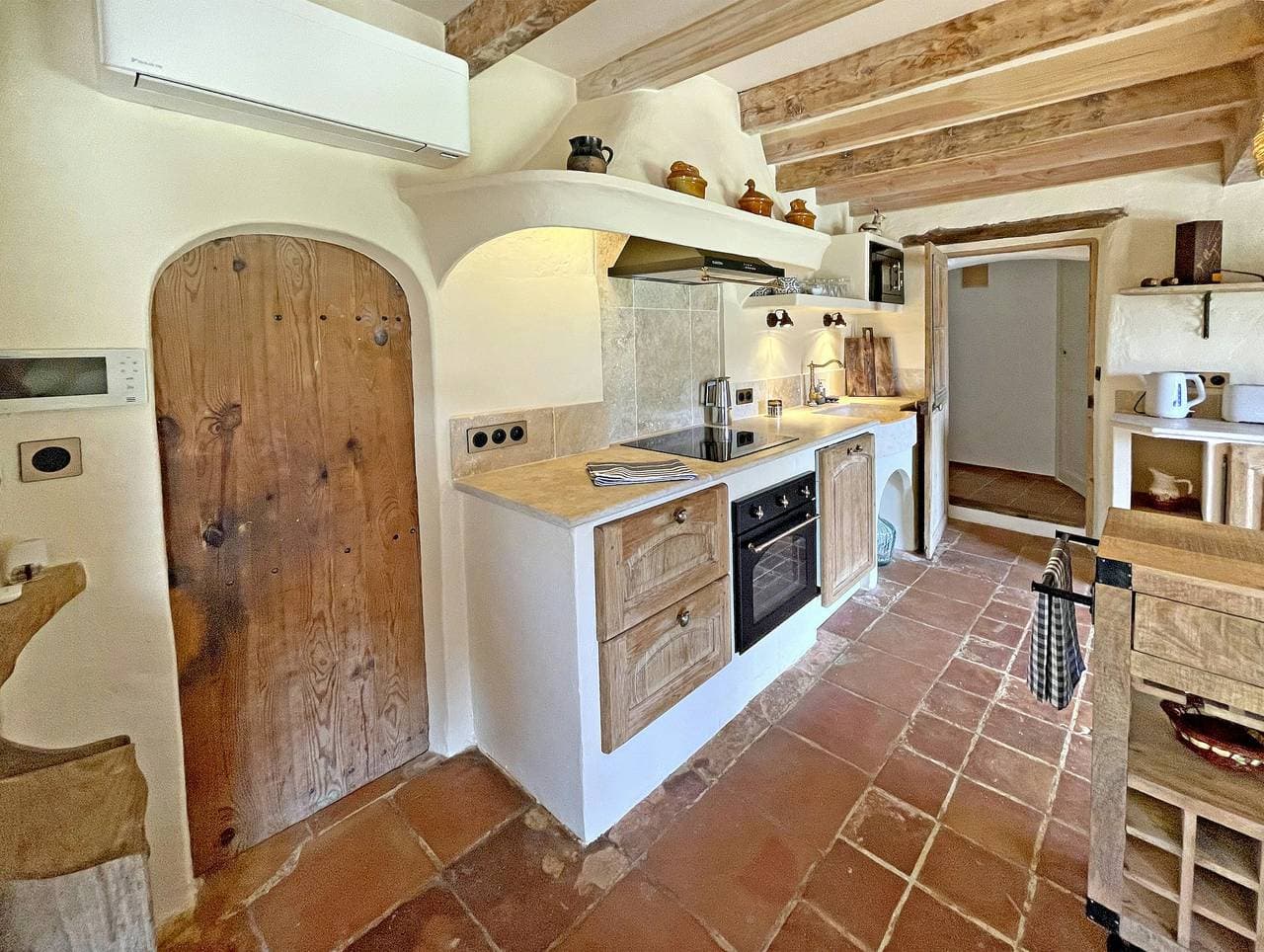 Foto 8 von 57: Historische Schafstallung im Herzen der Provence
