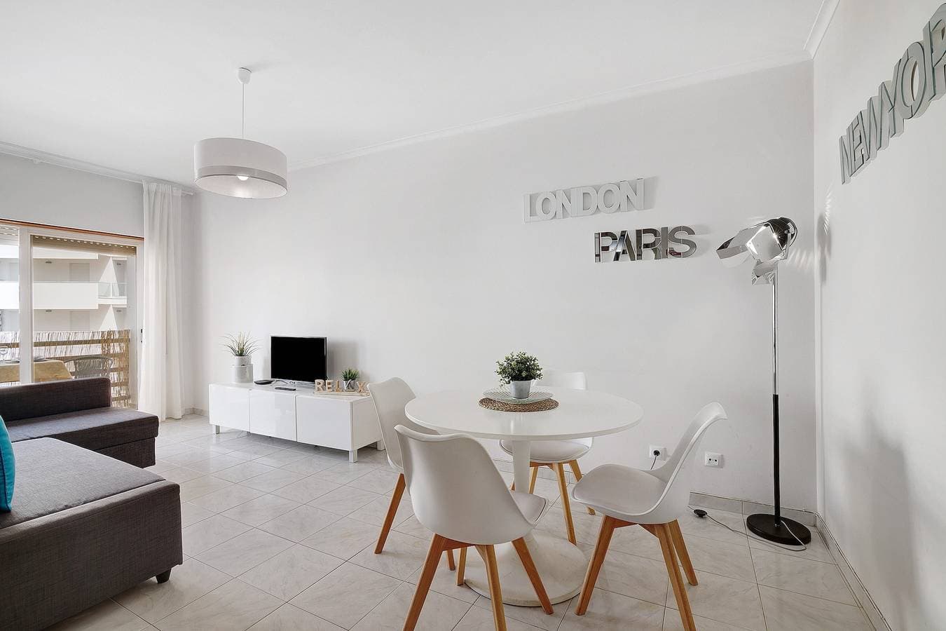 Foto 6 von 24: Apt. S. Lourenço direkt am Strand – ohne Meerblick, mit Gemeinschaftspool, Balkon & WLAN