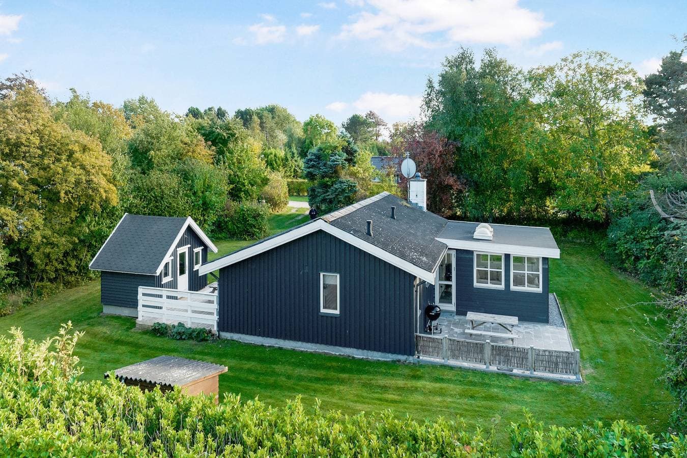 Foto 2 von 35: Idyllisches Ferienhaus auf Langeland,  Meer 300 m