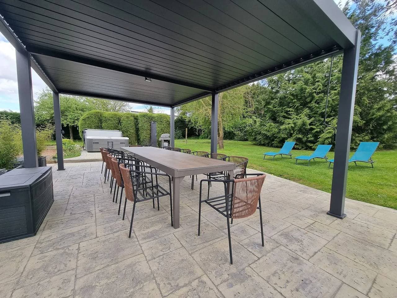 Foto 13 von 84: Haus in Le Val-Saint-Père mit Pool, 268 m²