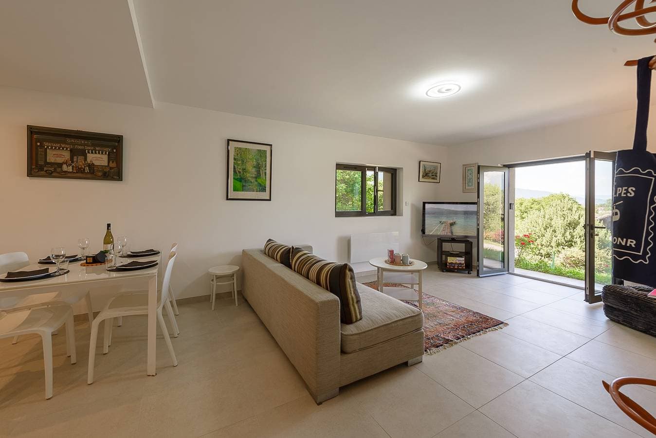 Foto 7 von 12: Ferienwohnung für 3 Personen mit Terrasse