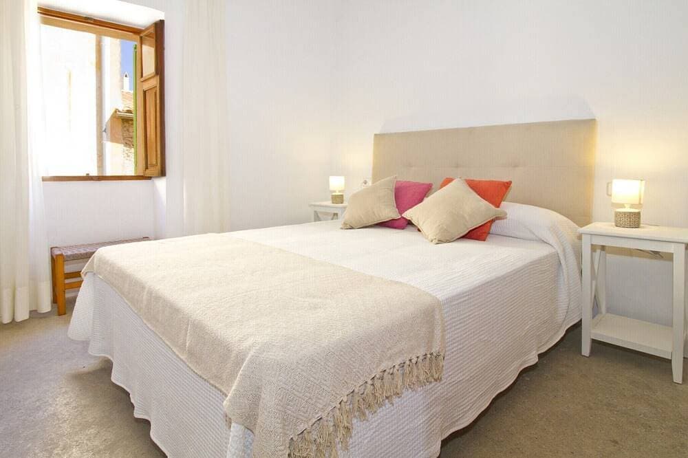 Foto 6 von 23: Pou davall house