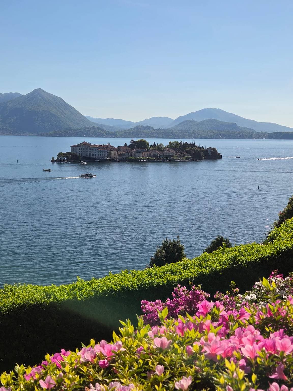 Foto 3 von 31: Queen Apartment – Stunning Panoramic Island View