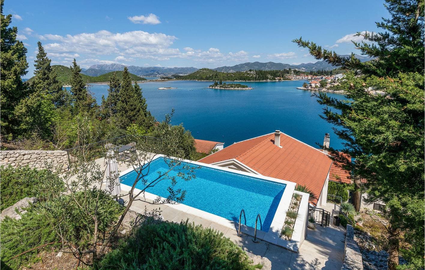 Foto 12 von 42: Modernes Apartment mit 2 Schlafzimmern, Pool und Terrasse, 2,5 km vom Strand entfernt